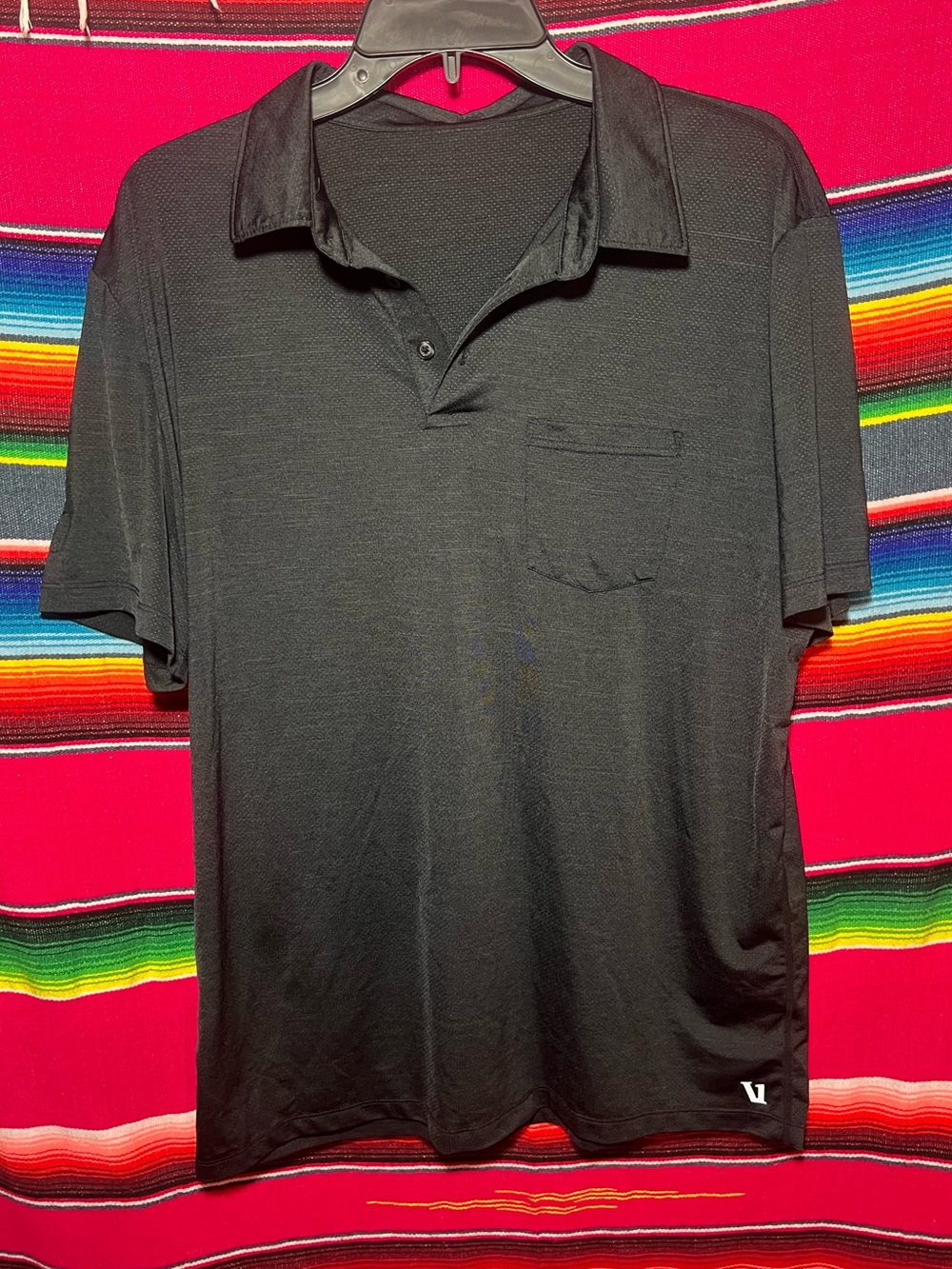 Vuori Zephyr Polo Black Size XL Performance Lightweight Fabric Pocket